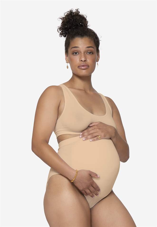 Weicher Beige high-waist Umstandsslip aus biologisch angebauten Bambusfasern