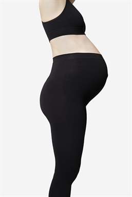 Schwarze Umstands Leggings im Bambus (aus biologischem Anbau) - von der Seite gesehen, In voller Figur zu sehen