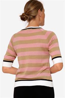 Gestreiftes Stillshirt mit kurzen Ärmeln aus Bio-Baumwollstrick, von hinten zu sehen 